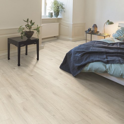 FL922 Oak Light